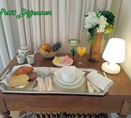 Le Fortuny - 3 Suites, 2 Apparts, 1 - Proche Tram Ligne Aeroport Et Parking Gratuit 4* Merignac (Gironde)
